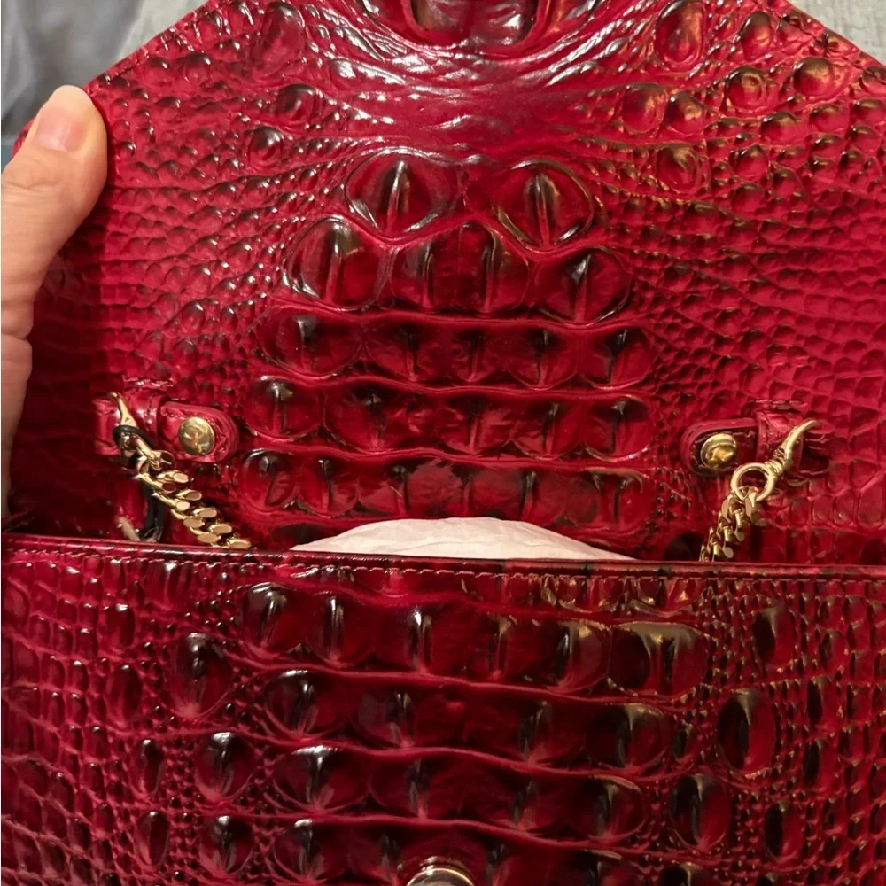 Brahmin Wendy in Merlot Ombre Melbourne Croc-Embossed Crossbody Bag NWT & dusty - Picture 6 of 8